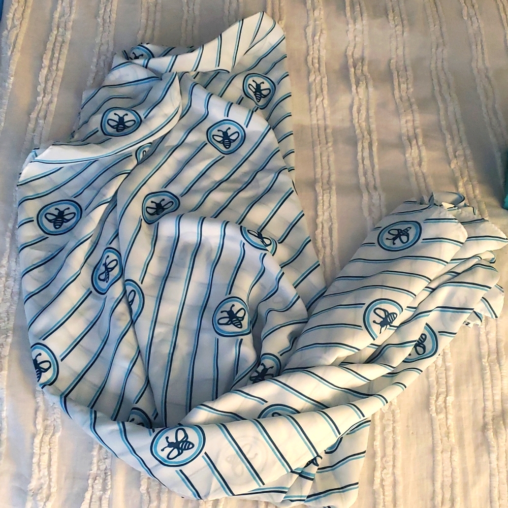 Tupperware scarf - manager title